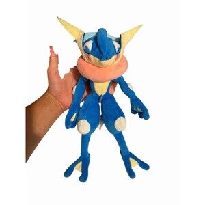 Pokemon Center Game Freak  2022 Original 658 Plush toy Pokémon Fit Geckoga